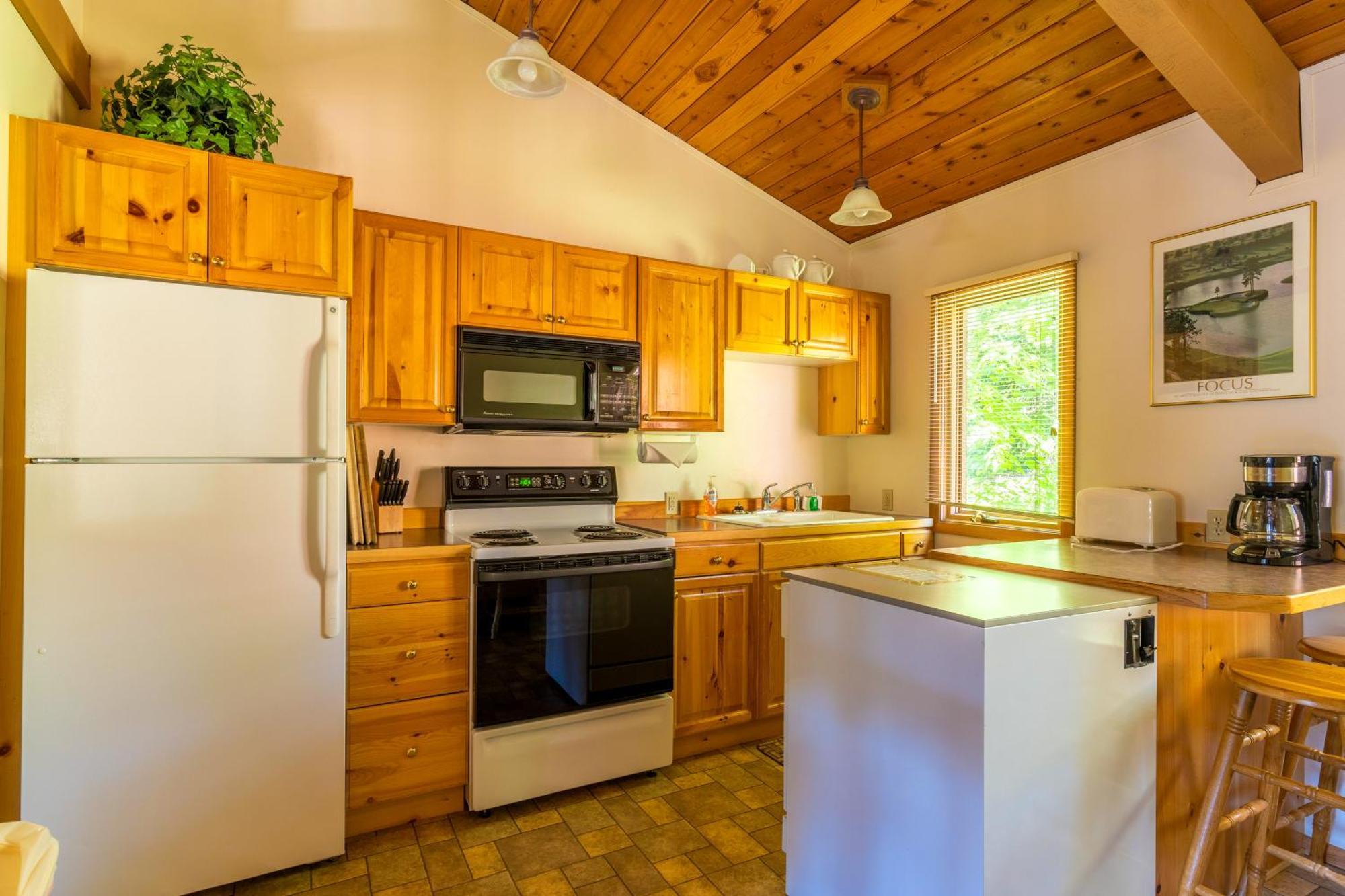 Gray Wolf Condos at Whitefish Exterior foto