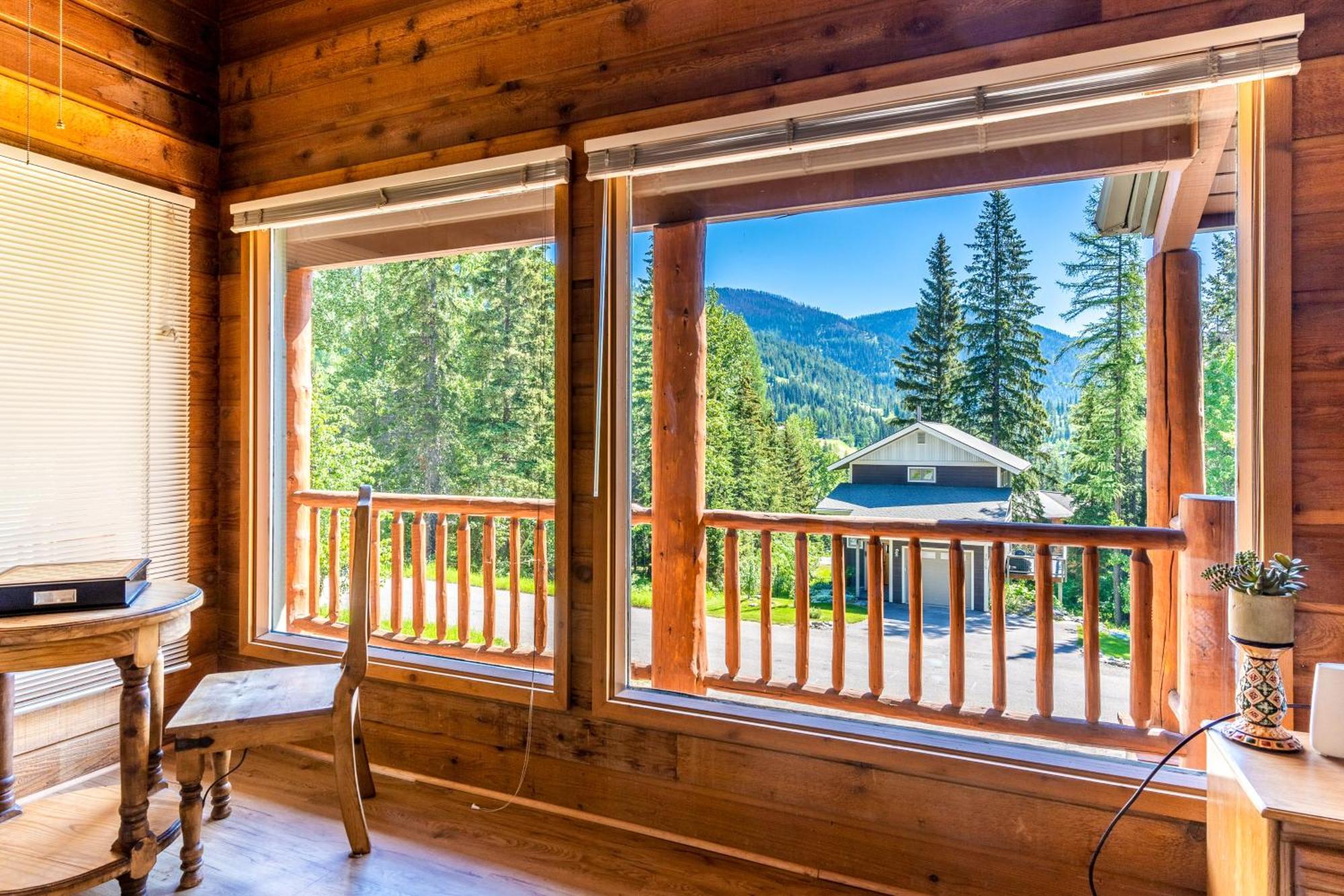 Gray Wolf Condos at Whitefish Exterior foto