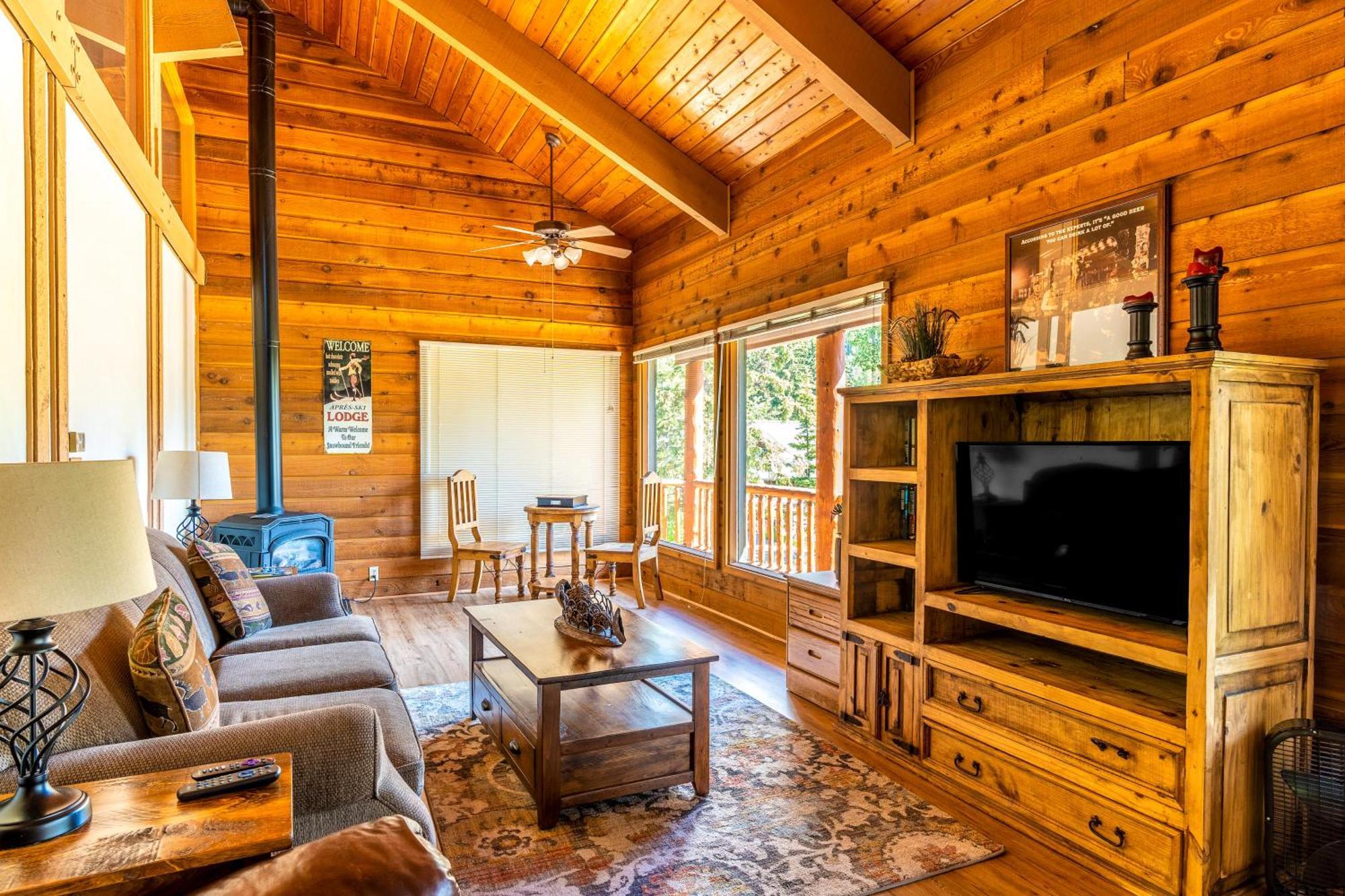 Gray Wolf Condos at Whitefish Exterior foto