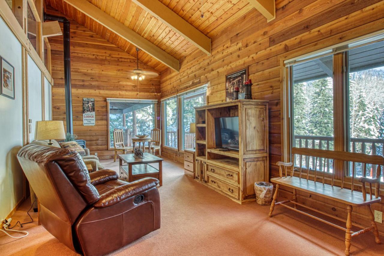Gray Wolf Condos at Whitefish Exterior foto